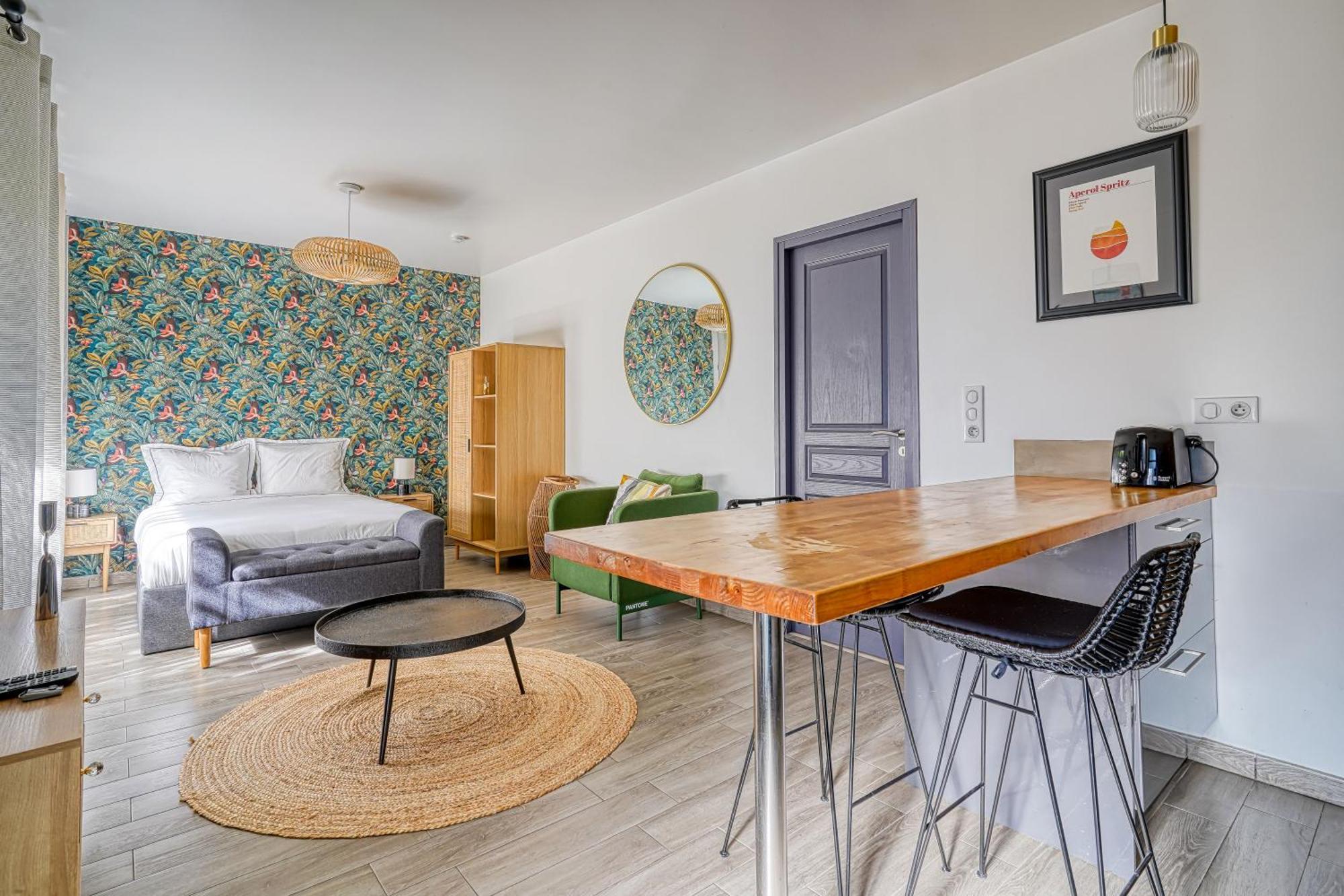 Superbe Studio Avec Terrasse Brunoy Exterior photo
